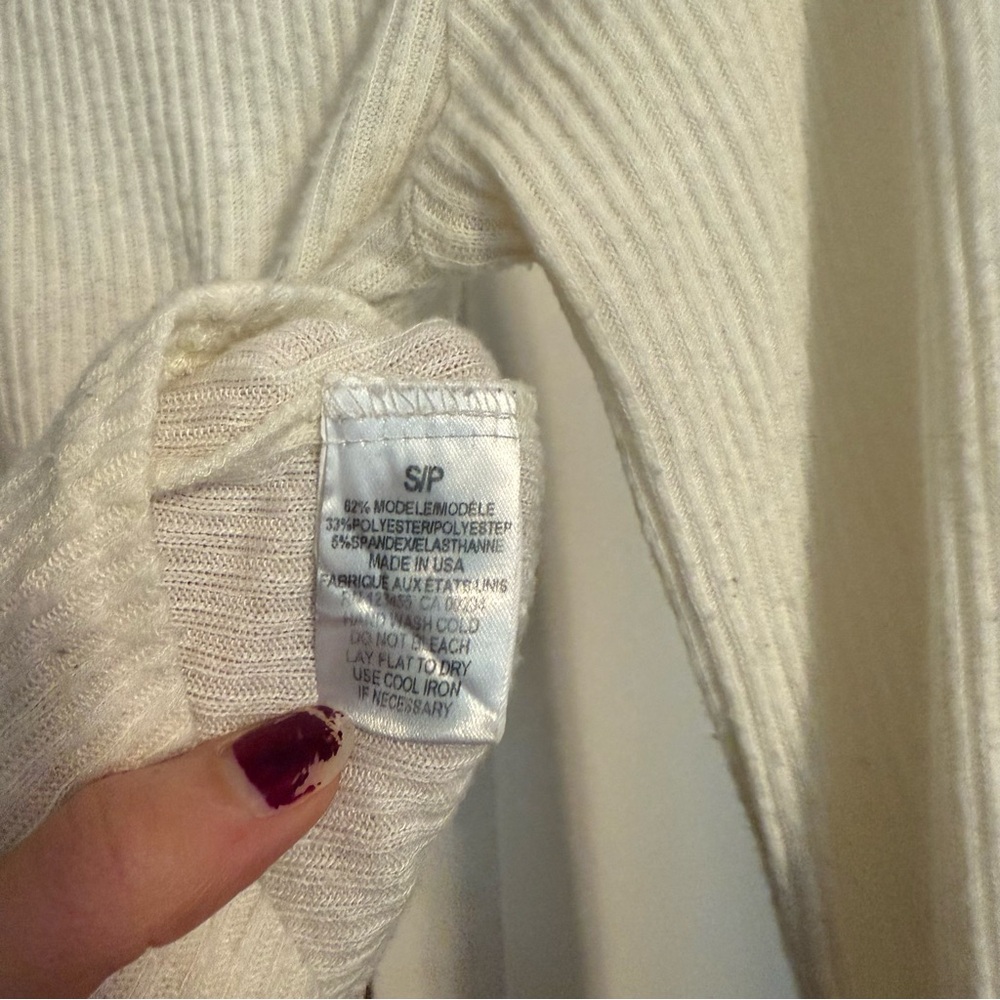 Design Lab Lord & Taylor Cream Ribbed Cropped top - Picture 5 of 5